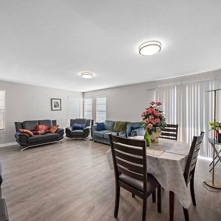 Cozy, Dedicated Workspace, Fast Wi-Fi Apartment Houston Esterno foto